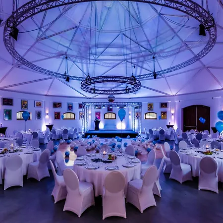 Bed & Breakfast Julinek Park Blonie (Warsaw West)