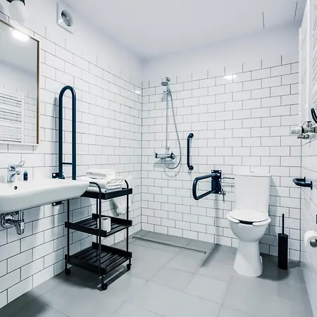 Julinek Park Bed & Breakfast 3*