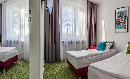 Julinek Park 3* Błonie