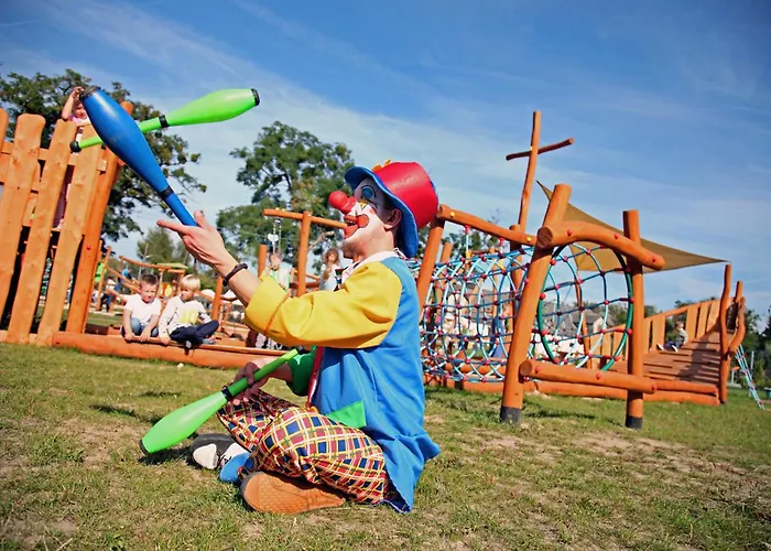 Julinek Park Nocleg ze śniadaniem 3*