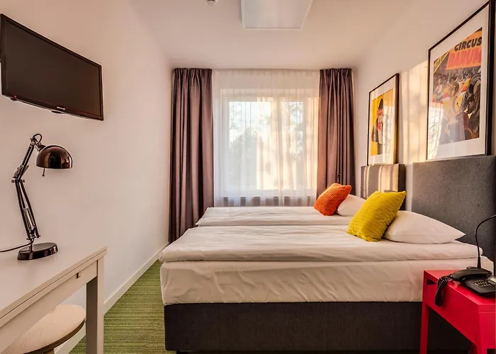 Nocleg ze śniadaniem Julinek Park 3*