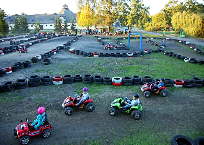 Julinek Park Nocleg ze śniadaniem 3*